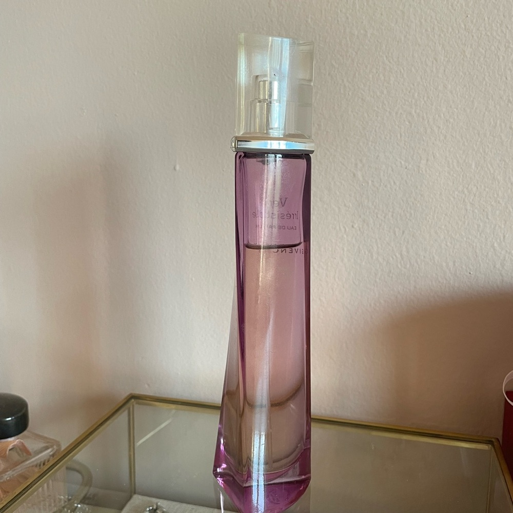 Givenchy Very Irresistible - 1.7 fl oz - Picture 2 of 4